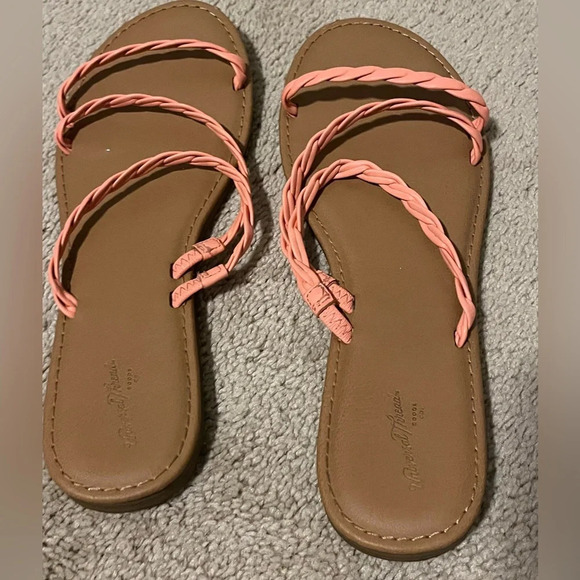 Barely used Target Sandals - Picture 7 of 10